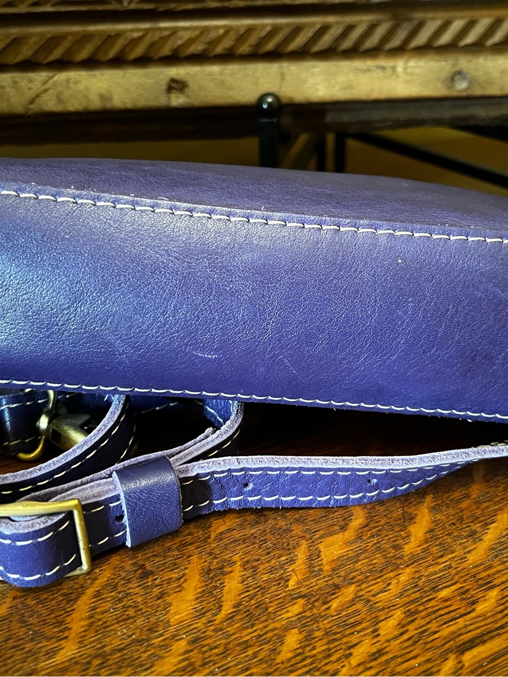 Portland Leather Women’s Small Eclipse Crossbody Bag - Violet - RARE! - Picture 3 of 4